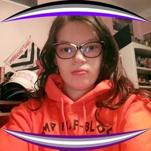 Meet your Posher, Lyndi